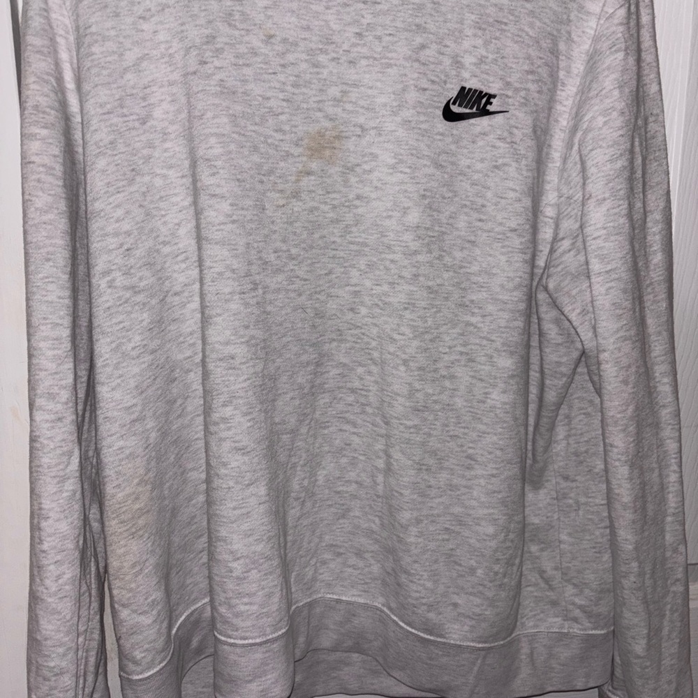 Nike Men's Light Gray Crewneck Sweater